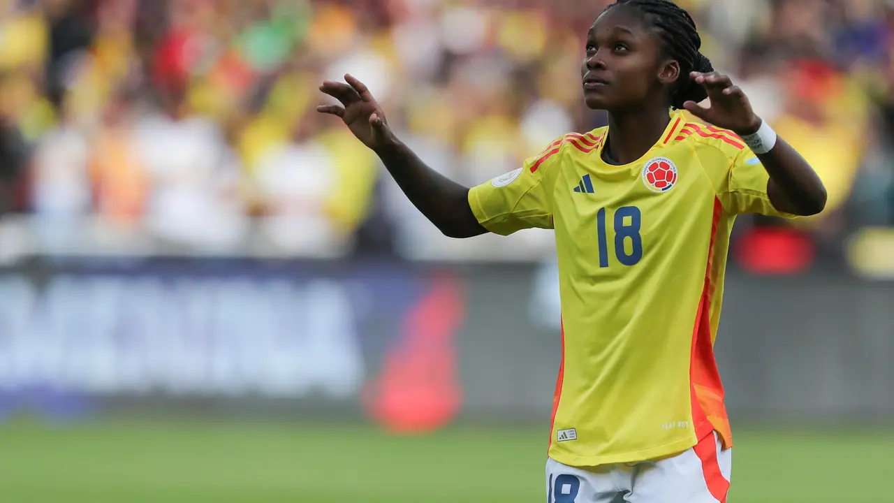Linda Caicedo de Colombia celebra su gol en la final de la Copa Am&eacute;rica Femenina. EFE/ Jose J&aacute;come